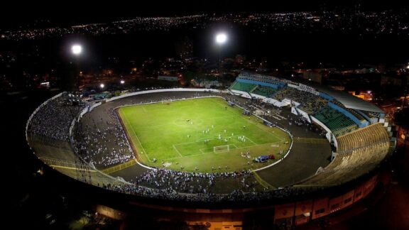 Estadio Do Comercial