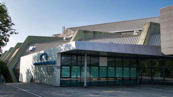 Schleyer-Halle